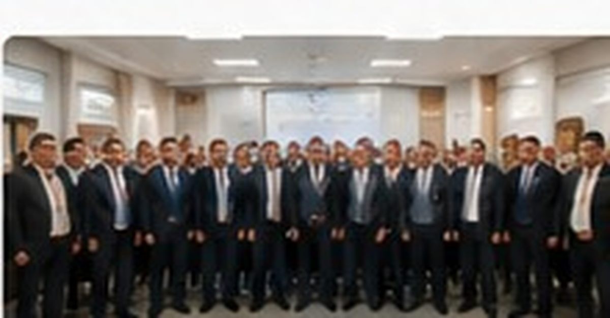 20 İlçe Belediye Şoför ve Operatör Temsilcileri İstişare Zirvesi